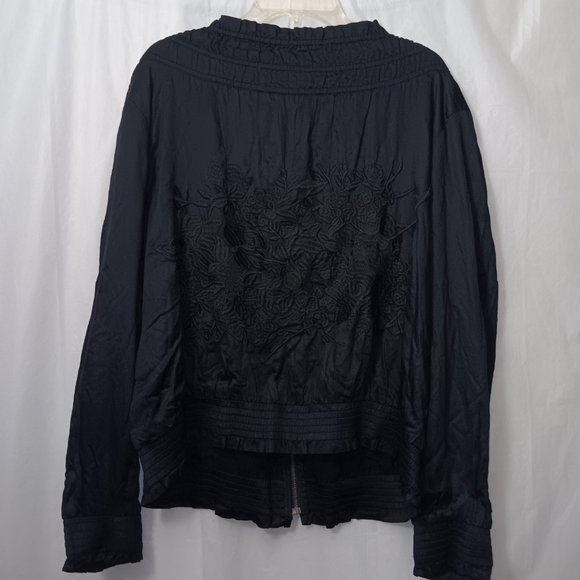 LOVESTITCH EMBROIDERED FLORAL BOMBER JACKET - Picture 4 of 7